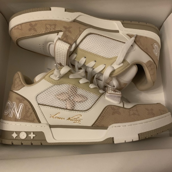 Louis Vuitton Trainer Beige white size 8.5 men - Picture 1 of 4